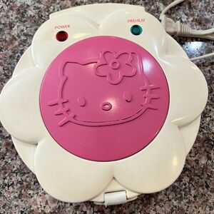 Hello Kitty Sandwich Maker Used